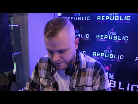 epic sunday picnic with dalootz