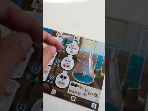 игра про химию ⚗️ #shorts #настольныеигры #настолки #рябухин