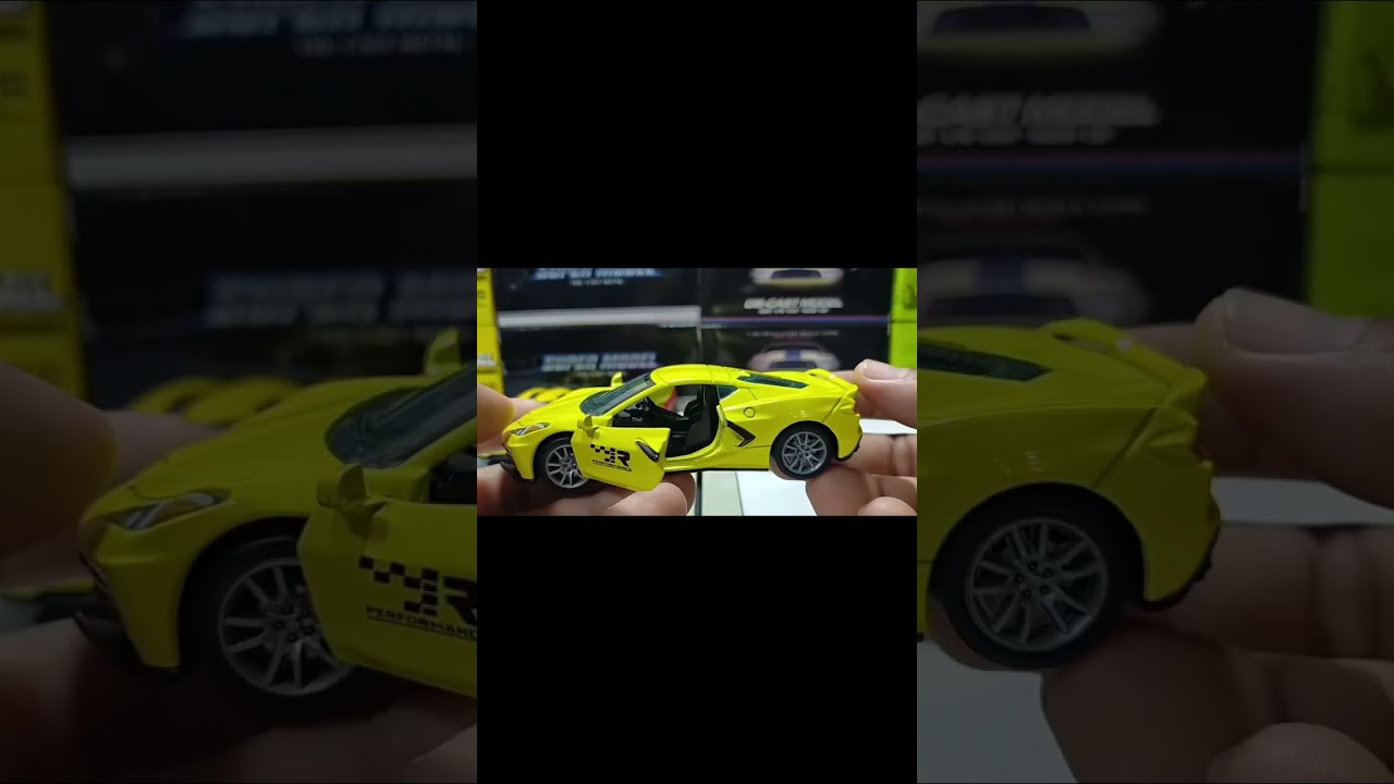 KOENIGSEGG AGERA vs FERRARI SPIDER