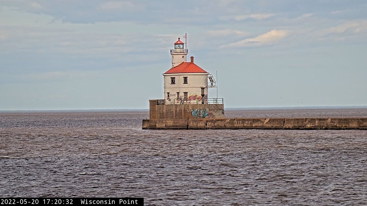 Live webcam view of Superior Harbor Entry Lighthouse