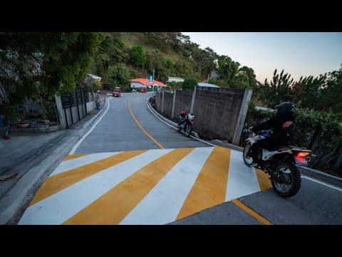 En Corinto, Morazán, DOM entrega calle renovada que conduce al cantón Varilla Negra