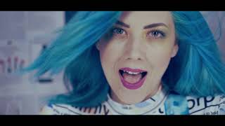 High And Dry Music Video
