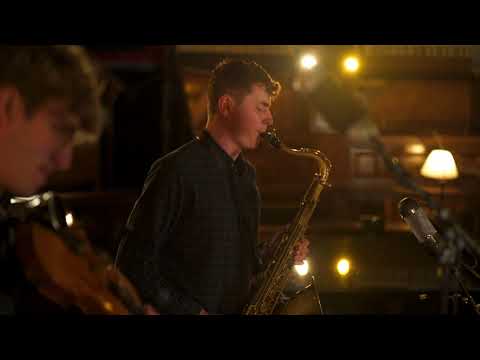 Cononbridge (Live) - Matt Carmichael