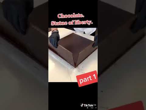 chocolate statue of liberty