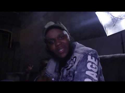 YoungTayDaRapGod x Swaggyono "Slide" (Shot & Chopped By @aPHILLYatedFilm )