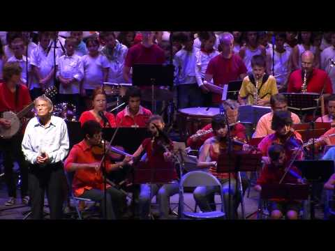 Graeme Allwright chante sa "marseillaise " devant 4000 personnes enthousiastes
