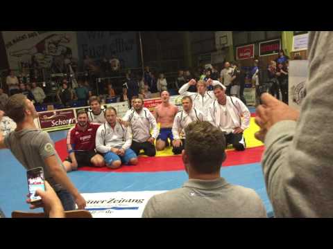 Ringen 03.10.2016 - TSV Westendorf - SVS Hallbergmoos 2:15 - Siegesfeier