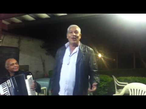 Mike and Ademar - Boite Azul