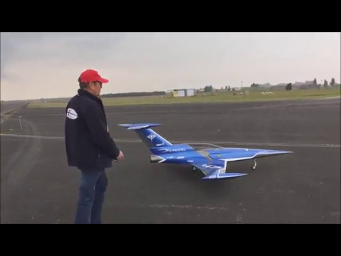 DIAMOND (Aviation Design) de michel Moysan(club modelisme de Saclay)