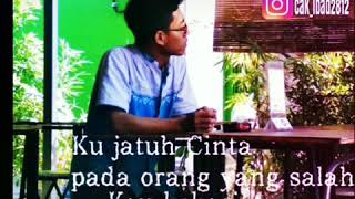 Download lagu Story wa sedih kau kekasih sahabatku mp3