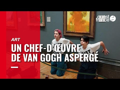 Les « Tournesols » de Van Gogh aspergés de soupe à la tomate par des militants écologistes