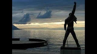 FREDDIE MERCURY (LOVE ME LIKE THERES NO TOMORROW)