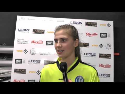 Marie Minnaert (Red Flames U17 - KAA Gent) tijdens 5de indoortornooi in Genk op 26.12.2015
