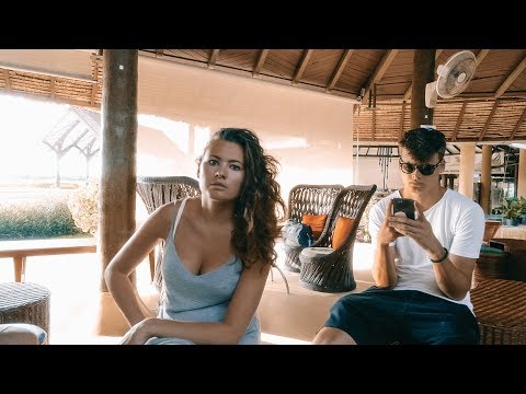 On Tour With Mike Williams S02E02 - Flood in Thailand