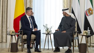 رئيس الدولة ورئيس وزراء رومانيا يبحثان تعزيز علاقات البلدين