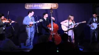 Rebecca Frazier and Hit &amp; Run "Lonely Comin' Down" at Station Inn, Nashville, TN