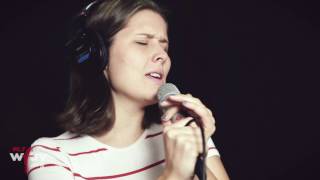 Middle Kids - &quot;Fire in Your Eyes&quot; (Live at WFUV)