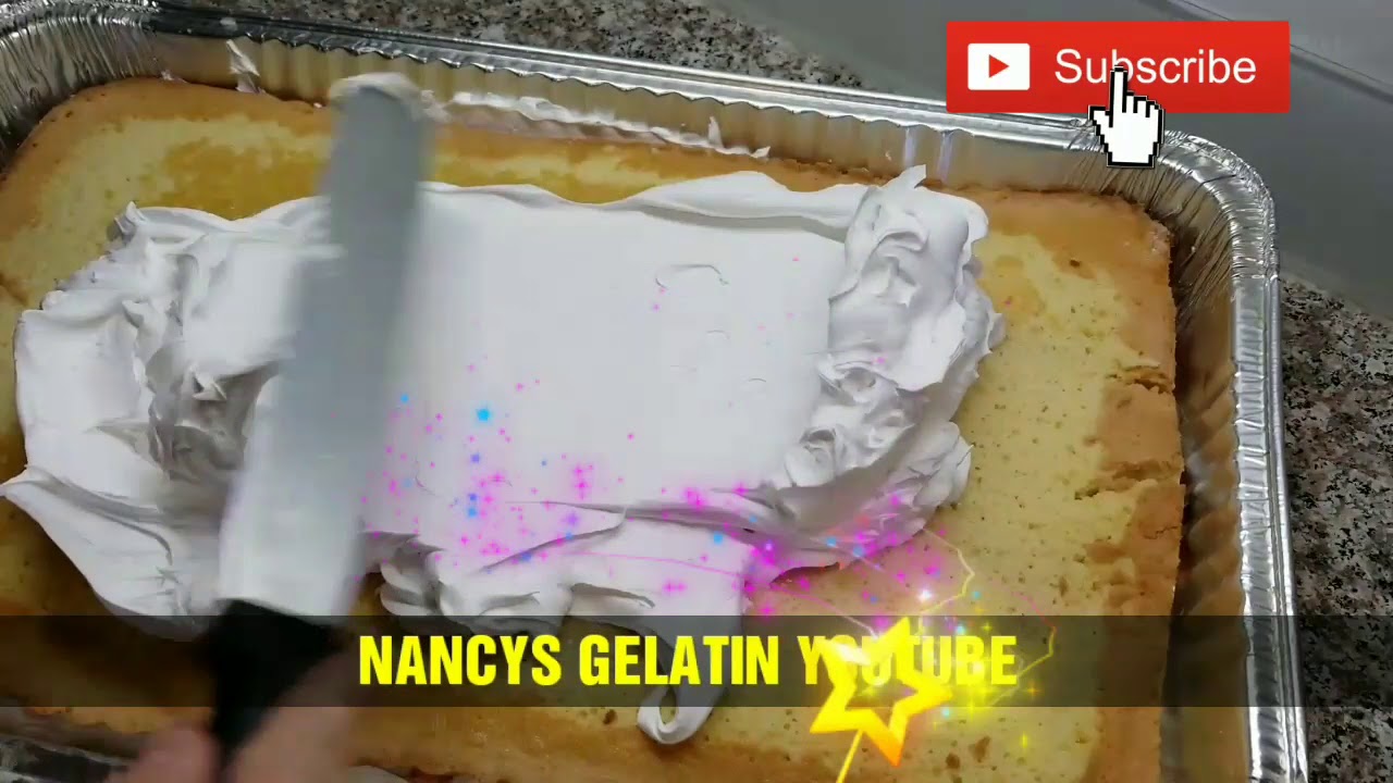 PASTEL de BANDEJA PARA 50 PERSONAS, CON ROSAS NEGRAS