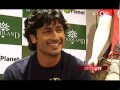 Vidyut Avoids Questions On His Breakup Rumours With Mona Singh