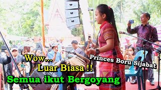 Download lagu WOW... LUAR BIASA !! PENAMPILAN PRINCES BORU SIJABAT BIKIN HEBOH SEMUA JADI IKUT BERGOYANG mp3