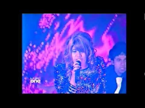 Alive @ Unoosha Live In Colombo - Unoosha