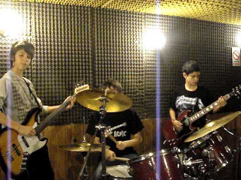 Vodka - Panic Show - cover de La Renga video thumbnail