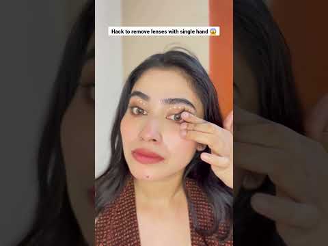Hack to remove lenses with single hand 😱 #youtubeshorts #shorts #ashortaday #ytshorts #hacks