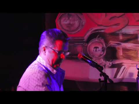 Cagey Strings 2019 im MCA mit Kurti - Slippin' And Slidin'