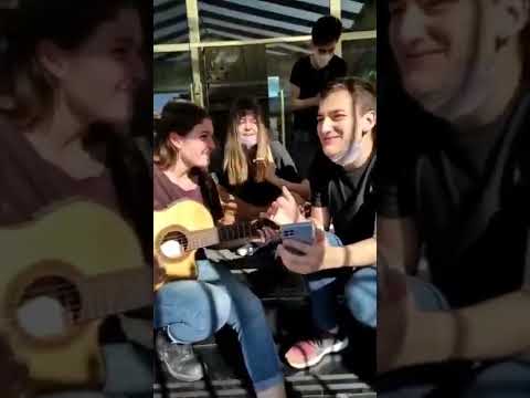 Ignacio Sagala y Maggie Cullen cantando juntos #lavozargentina #acustico #guitarra