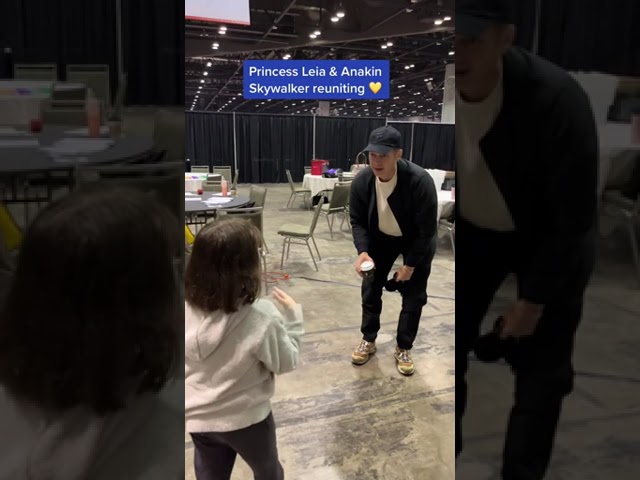 Vídeo relacionado con HWC Trading Hayden Christensen A4 Enmarcado Regalo De Visualización De Fotos De Impresión De Imagen Impresa Autógrafo Firmado Por Star Wars Anakin Skywalker Los Aficionados Al Cine