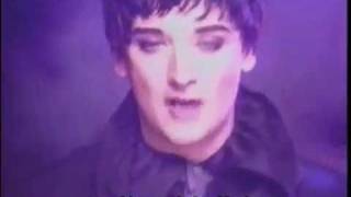 Boy George - &quot;The crying game&quot; (&quot;El juego de las lágrimas&quot;) (1992) [Subtítulos en español]