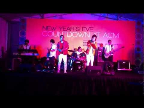 Khomsan and Thomas - Ter Yang เธอยัง