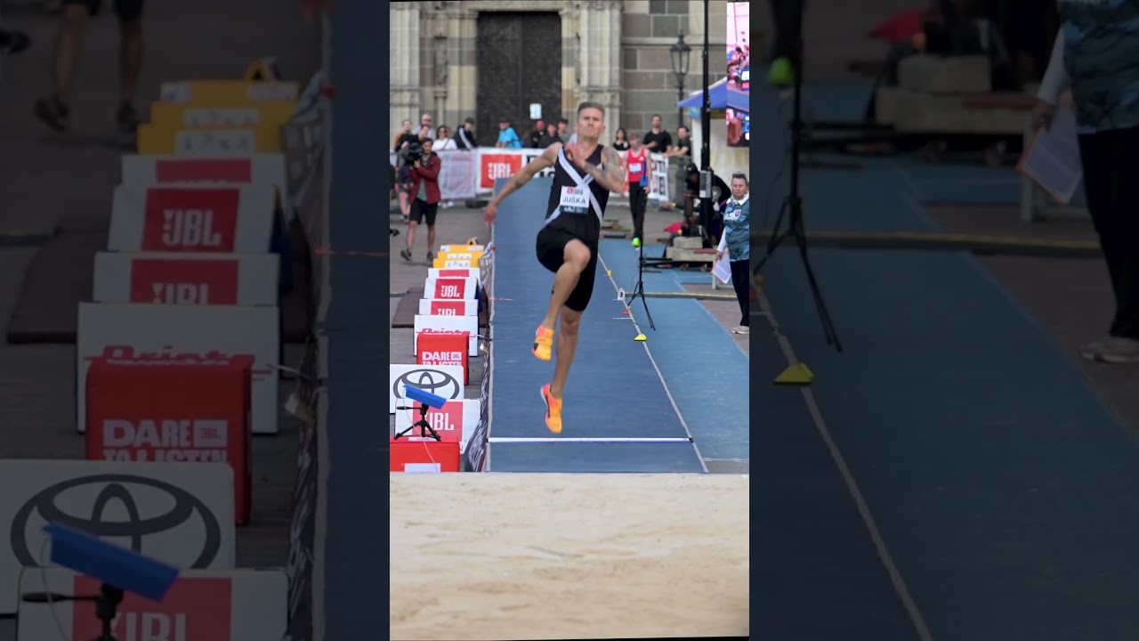 What Do You Think of Radek Juška’s technique? (7.98m @ 2025 JBL Jump Fest) 