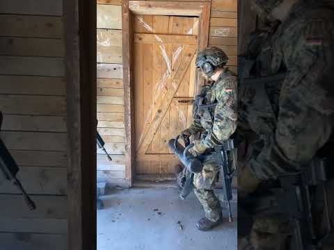 Bundeswehr Training - Fallschirmjäger 🪖 - Hauptmann
