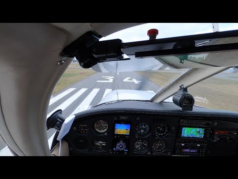 Flying to Brunswick Naval Air Station in a Piper Warrior II: First Person View Small Plane