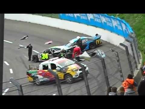 NASCAR  ,  raceway venray,  crash 23-5-2015