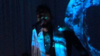 Miguel Performs &quot;FLESH&quot; Live @ Red Bull Studios