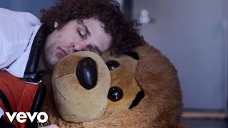 Manufactured Superstars - Take Me Over ft. Scarlett Quinn