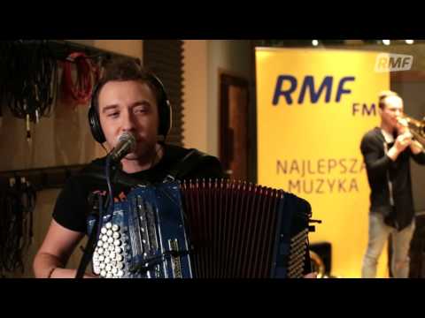 Enej - Tak smakuje życie (Poplista Plus Live Sessions)