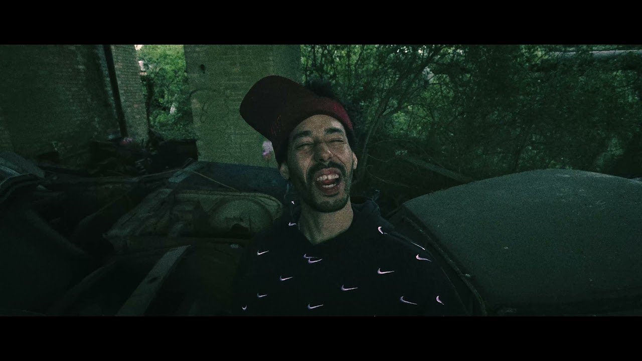 Stinkin Slumrok - YEAYEAYEA (Official Music Video)