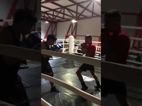 Boxeo Jose Vidal v/s Jose Garrido  1er round