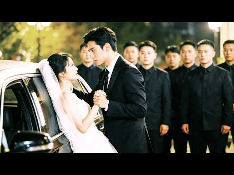 Reborn, I stop ignoring powerful CEO’s burning love, dump the jerk, cherish him, and am treasured!