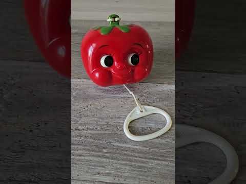 Sankyo Musical Pull-String Toy Vintage 1974 Tomato Collectible