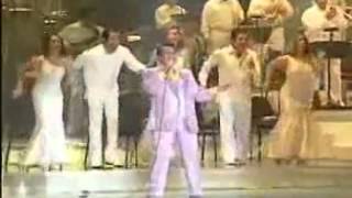 juan gabriel  besame en el auditorio nacional 2005