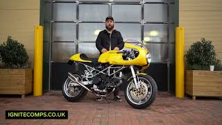 Download lagu MotoBob talks through this Custom Ducati Monster 750 Cafe Racer mp3