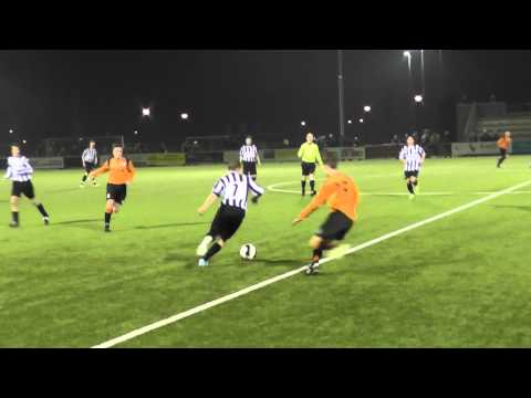 4 mrt 2014 VV De Meern B1 - Hercules B1 vr 10-2 Redding Tom