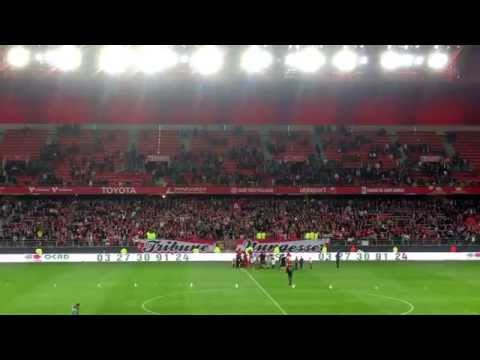 Les joueurs du VAFC fêtent avec leur public le maintien obtenu face au Gazelec Ajaccio