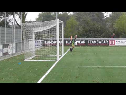 3 okt '20 SV Loosdrecht 2  - VV De Meern 2 com 2-2 Keeper heeft moeite met schot Junior