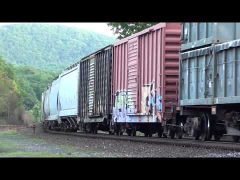 CSX SB 574 589 AC44CW Pair Freight Auto 41