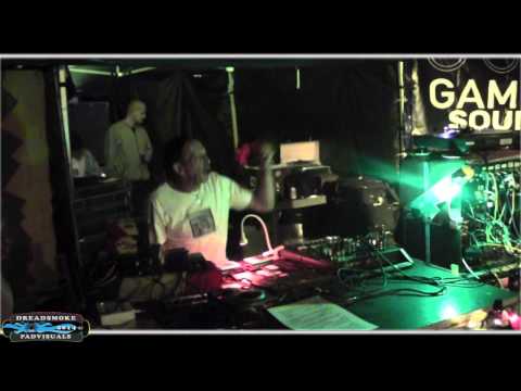 REGGAE BUS 2014 pt20 \ JAH FREE DUB-ACTIVIST (uk) - the foundation of dub